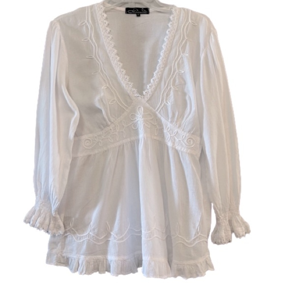 Giocam White Peasant Blouse LS 100% Cotton V-Neck Lace & Ruffles Ties in Back